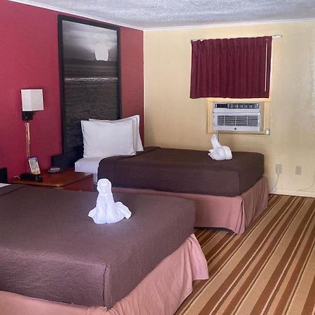 Royal Palace Inn And Suites Myrtle Beach Ocean Blvd Buitenkant foto
