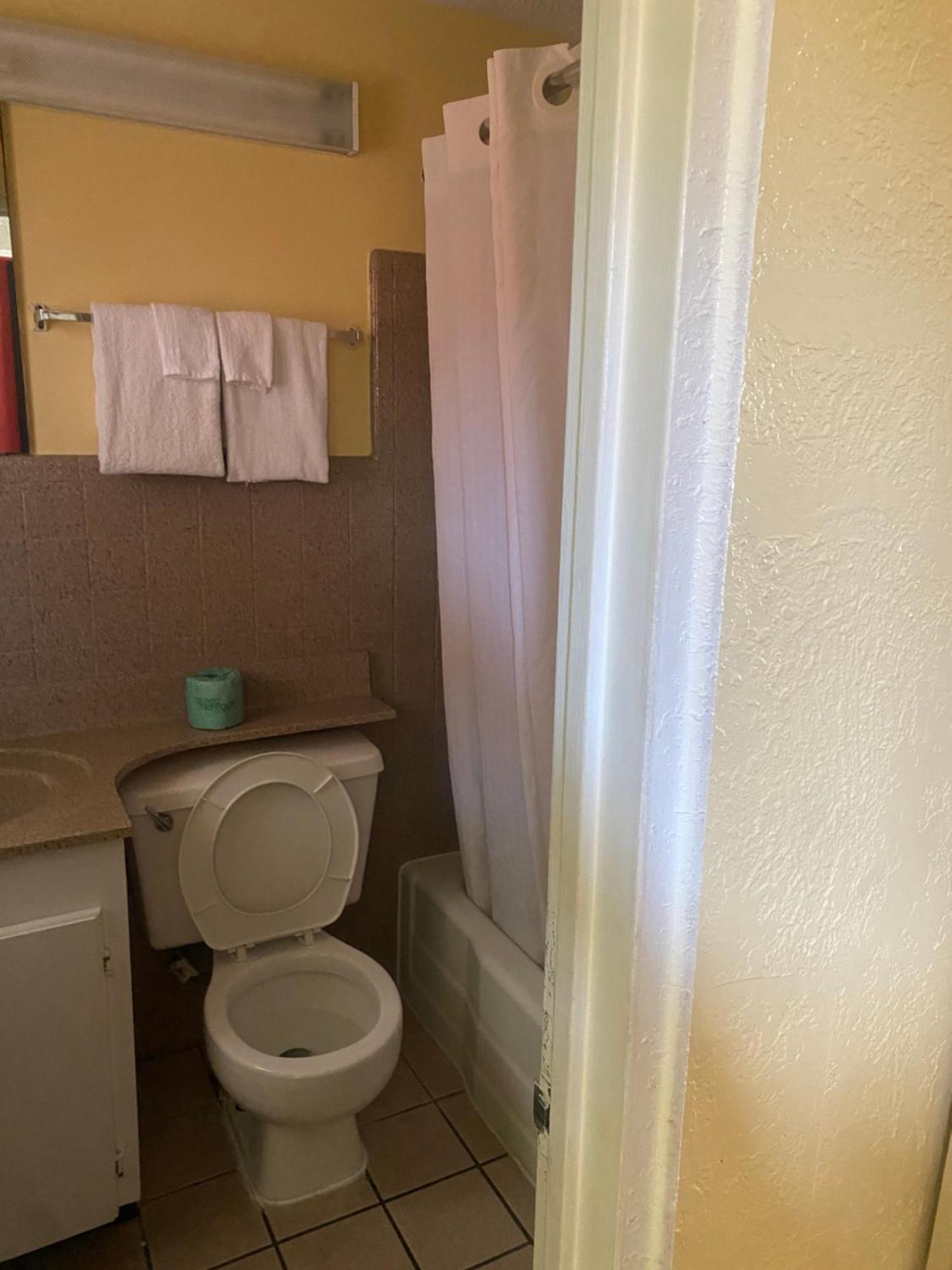 Royal Palace Inn And Suites Myrtle Beach Ocean Blvd Buitenkant foto