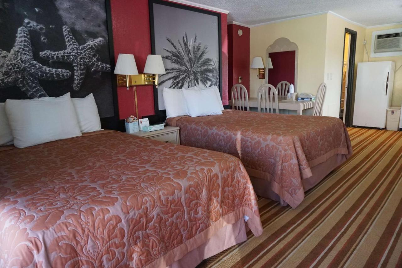 Royal Palace Inn And Suites Myrtle Beach Ocean Blvd Buitenkant foto