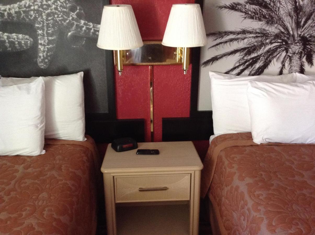 Royal Palace Inn And Suites Myrtle Beach Ocean Blvd Buitenkant foto