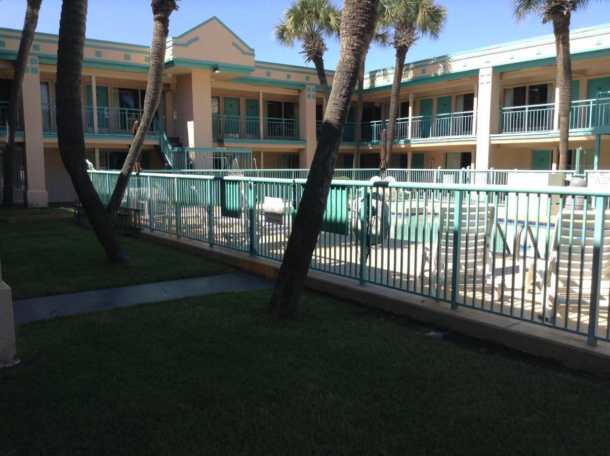 Royal Palace Inn And Suites Myrtle Beach Ocean Blvd Buitenkant foto